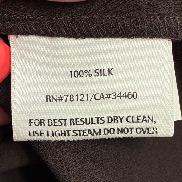 EILEEN FISHER 100% Silk Stretch Jersey Scoop Neck Tank Brown Women’s Size PM - Picture 7 of 7